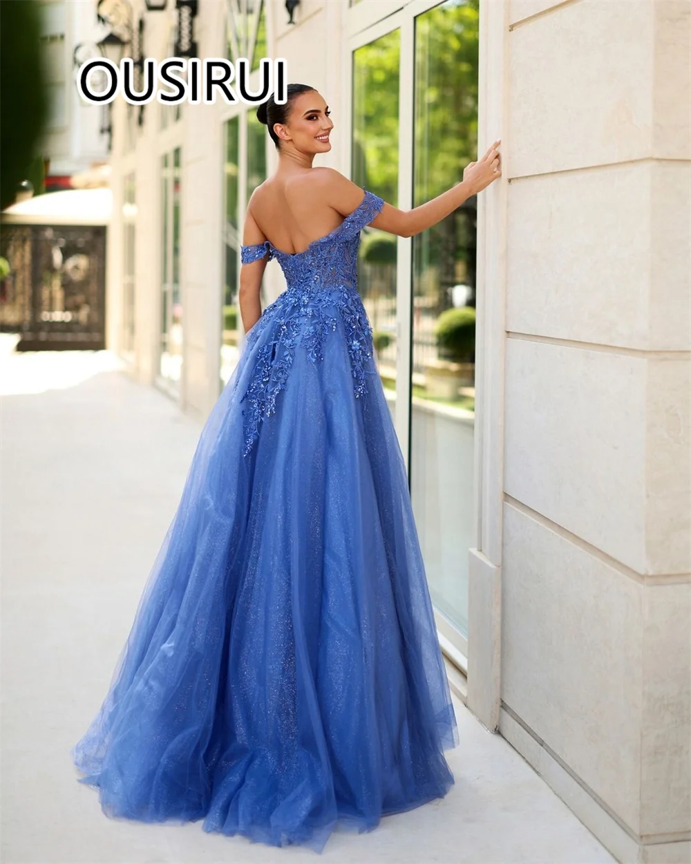 Shiny Boat Collar Tulle Evening Bridesmaid Gown with Lace A-line Long Backless Court Prom Dress for Women Custom Made