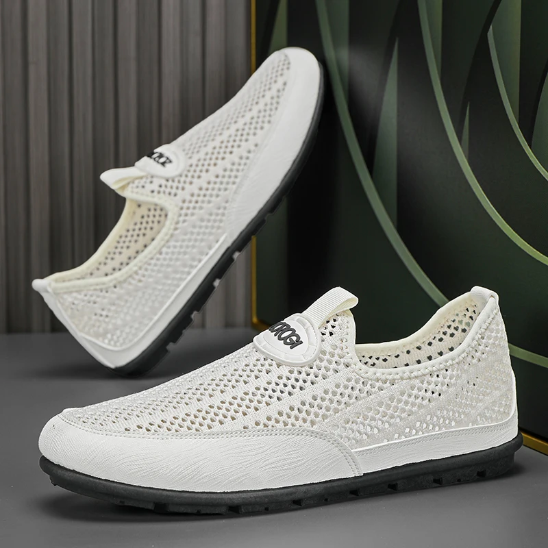 

Men's Fashion Sneaker Flat Bottomed Driving Casual Walking Outdoor Breathable Mesh Surface Soft Sole New Casual Loafers 2025
