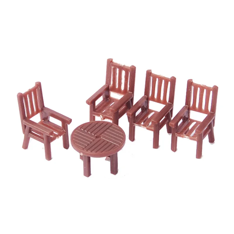 1 set di mini tavolo di simulazione e sedia modello scena giocattolo accessori per mobili