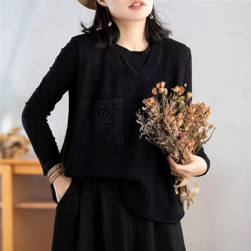 Spring and Autumn Women\'s Lace Round Neck Solid Color Pullover Loose Knitted Vest Bottom Shirt Fashion Casual Commuter Tops