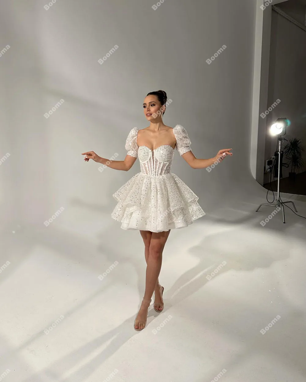 Booma-A Linha Branco Brilhante Mini Vestidos de Casamento com mangas destacáveis, Vestidos De Noiva, Espartilho Osso, Vestidos de Festa Noiva,