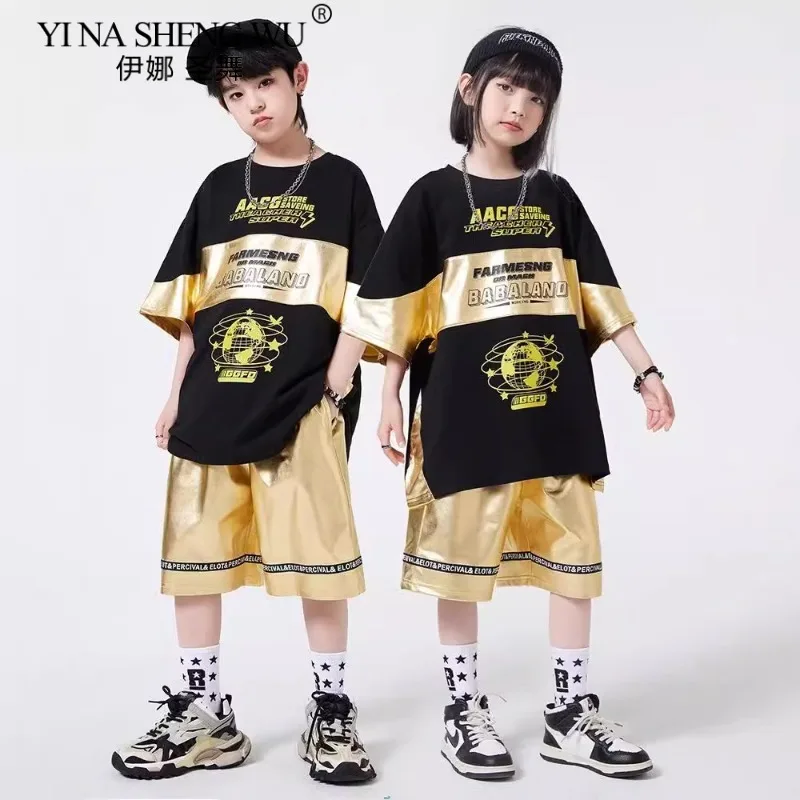 

Детская крутая одежда в стиле хип-хоп, черная футболка с золотыми буквами и принтом, топ, повседневные летние шорты для девочек и мальчиков, костюмы для джазовых танцев, одежда