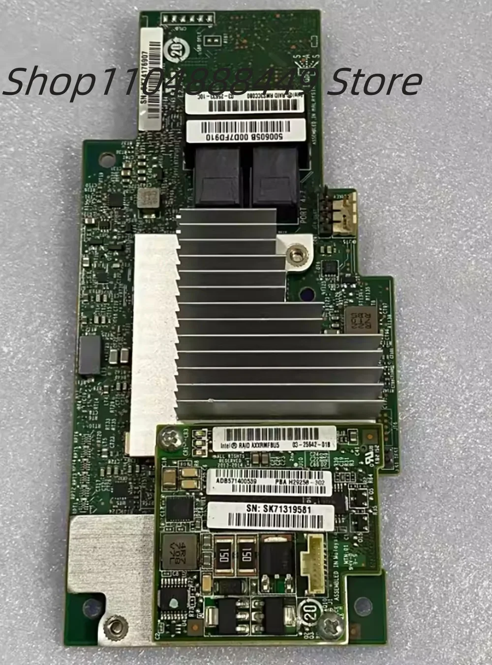 

RMS3CC080 array card 12Gb/s