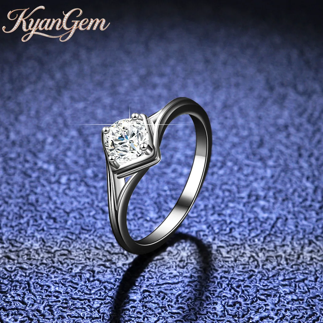 KyanGem 50-Point Moissanite Diamond Ring for Women Four-Prong Setting Platinum PT950 Wedding Band Engagement Fine Jewelry Gifts
