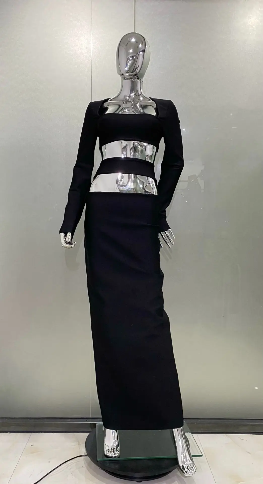 2025Nueva llegada Sexy de corte bajo Top corto ahueca hacia fuera la falda larga conjunto moda caliente fiesta vacaciones vendaje vestido