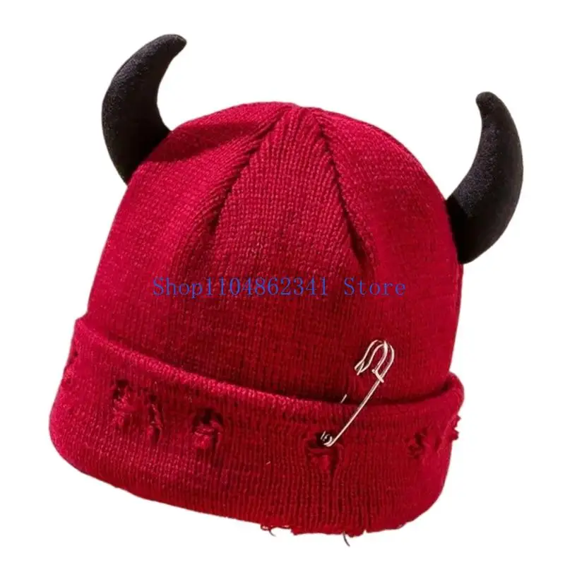 قبعة منسوجة مضلعة أنيقة 5asd مع دبوس معدني مفصل خطة أرجوحة أذن دافئة قابلة للعكس لأزياء المدينة