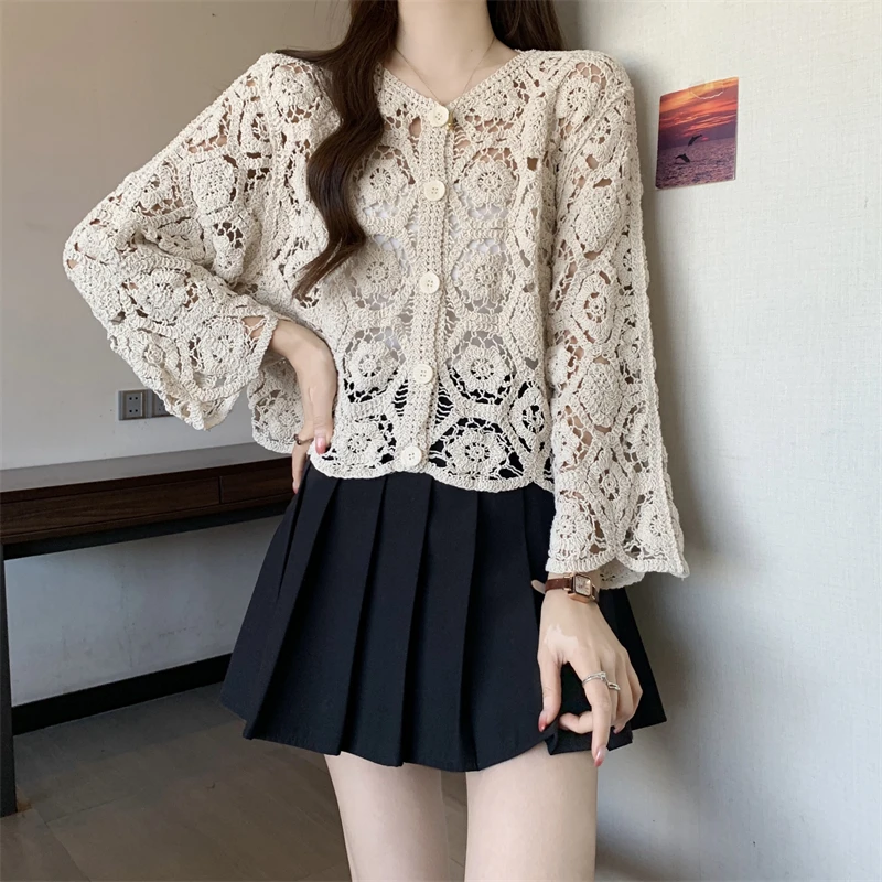 

Cropped Crochet Knit Top Beach Bikini Cover Up Button-up Cardigan Blouse Women blusas para mujer Vacation Boho Outfit
