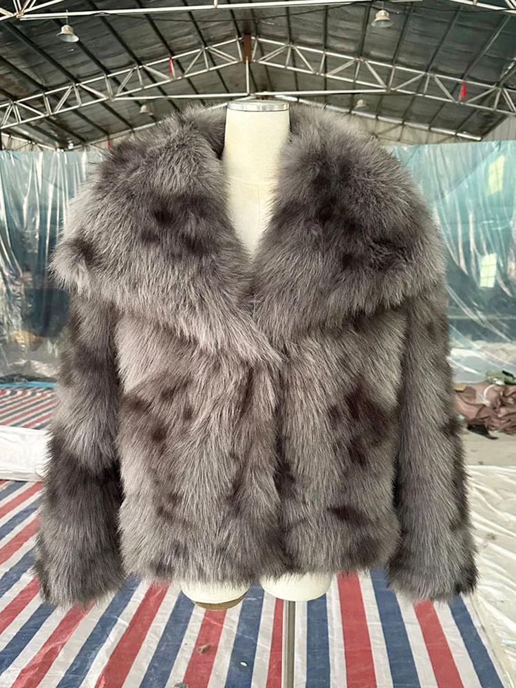 ZADORIN-ropa elegante de invierno para mujer, abrigo de piel sintética grueso y cálido con cuello vuelto, chaqueta peluda degradada, abrigo de piel sintética