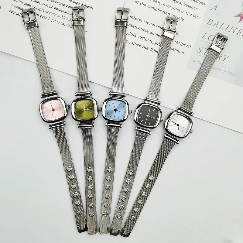 New 2025 Women's Watch Fashionable, Simple, Compact, Exquisite, Elegant Mesh Strap Small Square Watch Customizable
