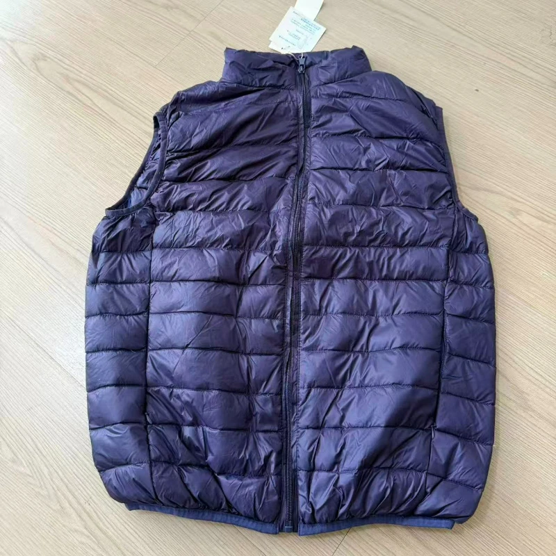 Autumn Men's Casual Vest Lightweight Sleeveless Jacket Full Zipper Outerwear Vest Outdoor Down Vest with Pockets