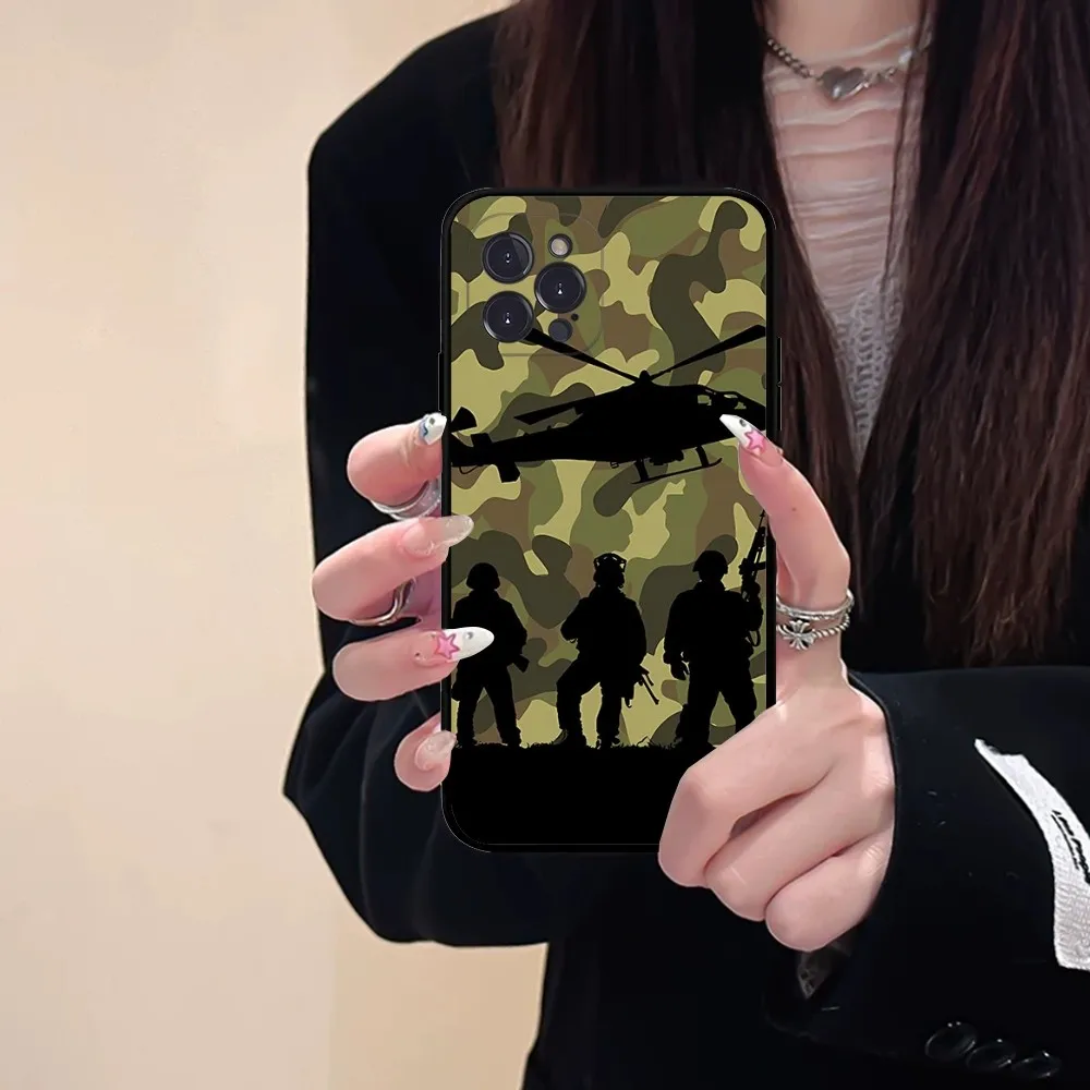 Camouflage Camo military Phone Case Silicone Soft for iphone 15 14 13 12 11 Pro Mini XS MAX 8 7 6 Plus X XS XR Cover