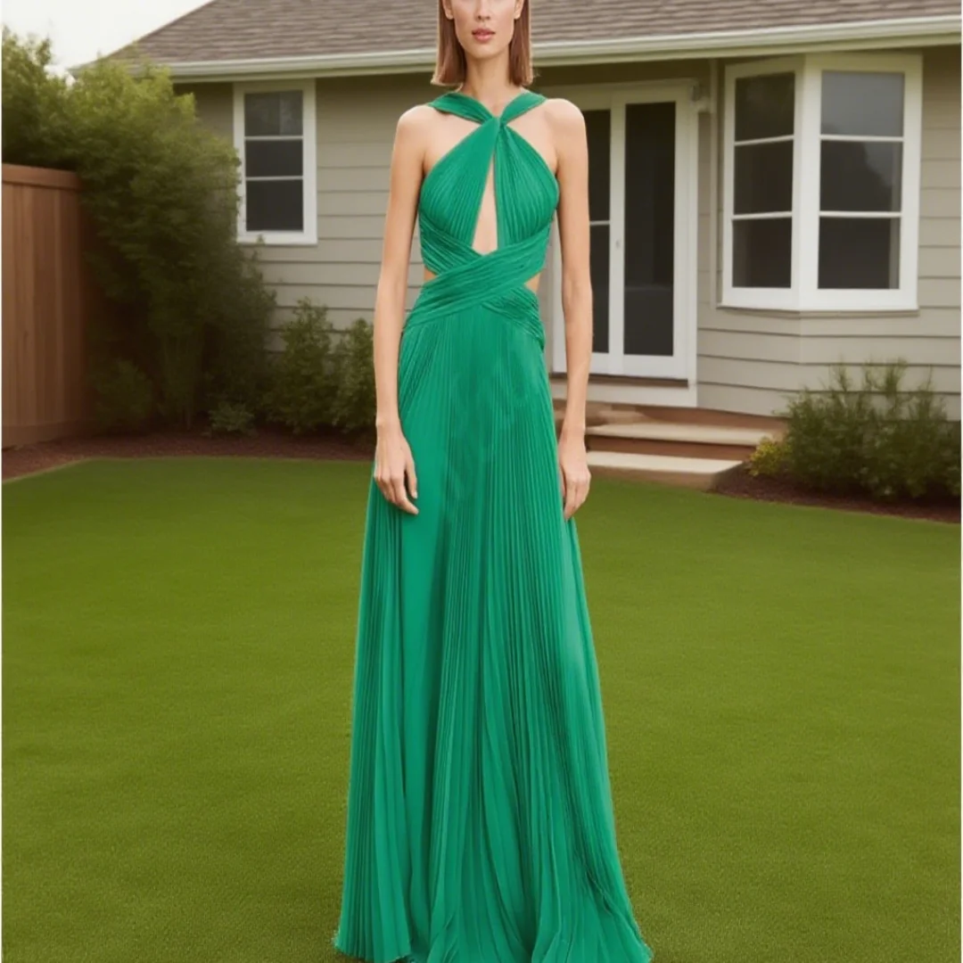 

Customized backless cross pleated sleeveless A-line pleated evening dress for ladies, suitable for formal ball events.