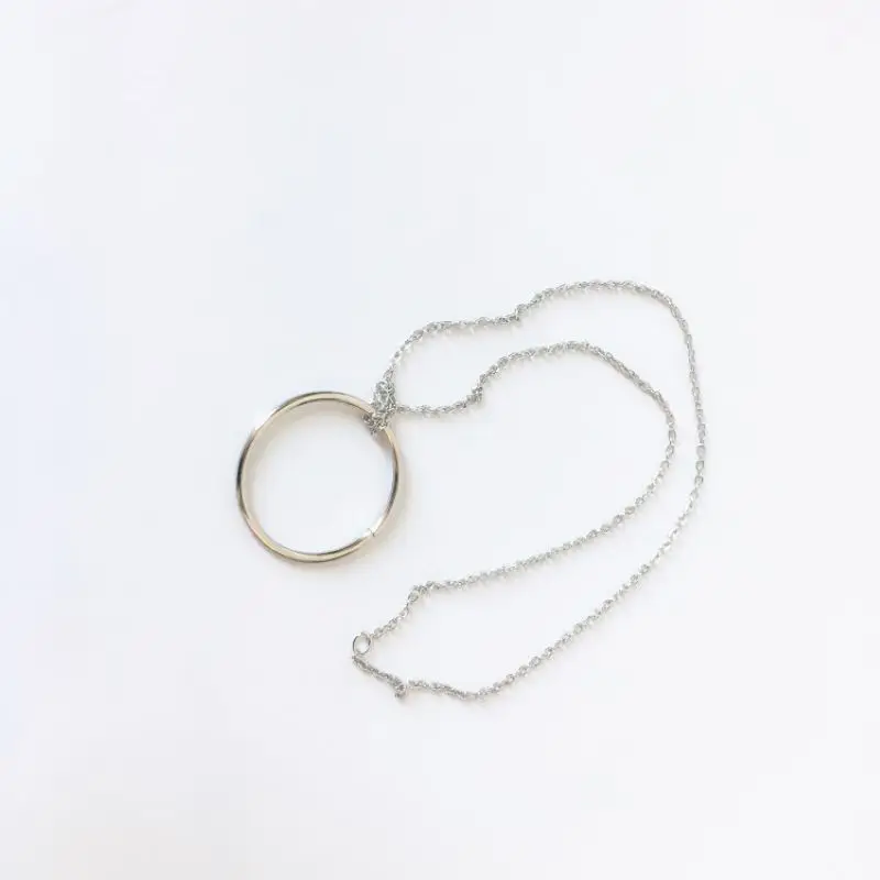 5PCS Ring and Chain Magic Tricks Street Close Up Illusion Props Alloy Knot Ring on Chain Magic Hoops Game Show Play Gifts Toy