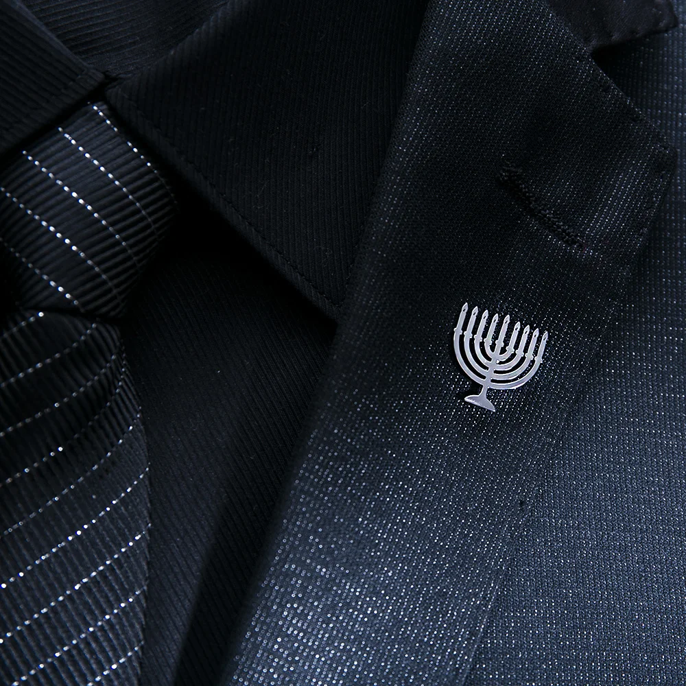 Classic Jewish Menorah Brooches for Men Vintage Religious Amulet Jewelry Stainless Steel Groom Shirt Suit Badge Pins Accessories