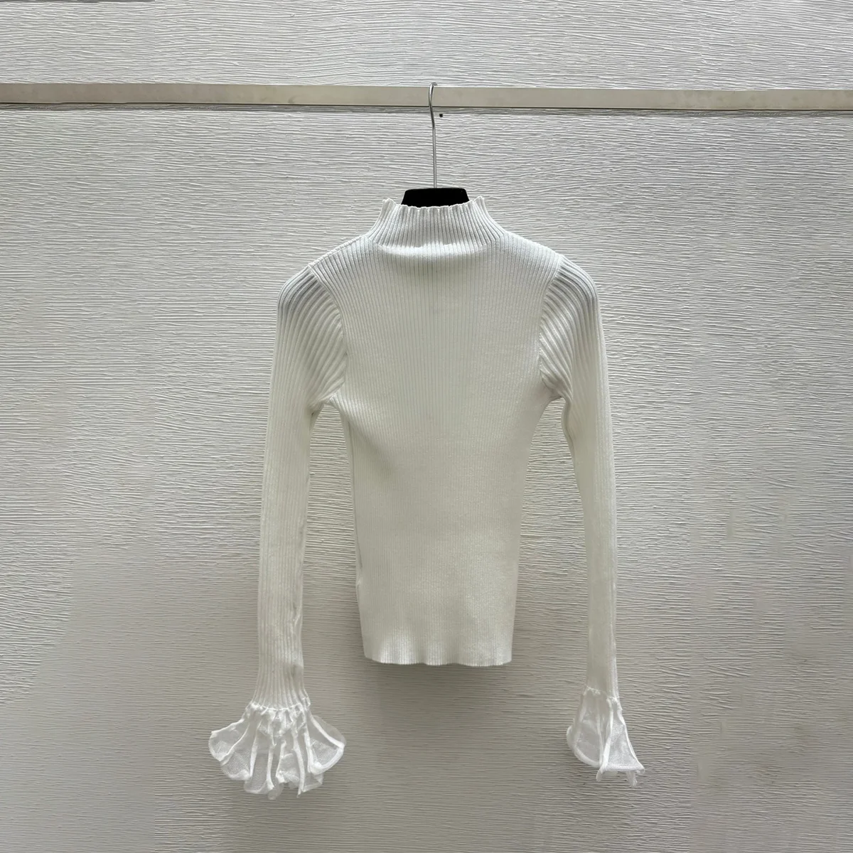 2026 high-quality women's mesh lotus leaf trumpet sleeves slim fit inner top261010422