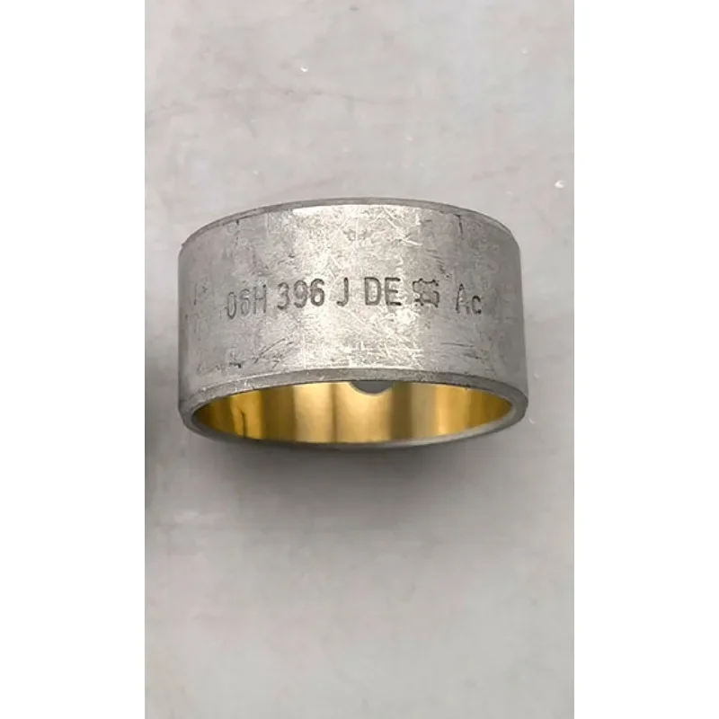 

Оригинальная втулка балансировочного вала 06H 103 139 B для Audi A4L Q5 A6L 2012-2018 для VW Magotan Tiguan 06H103139B Китай