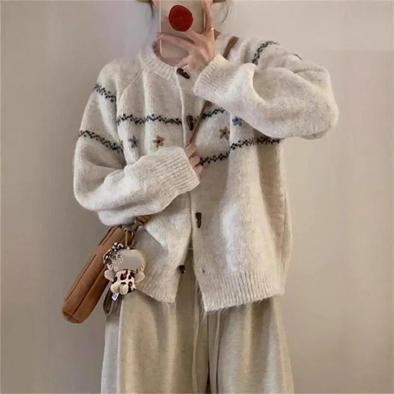

Осень-зима, новый вязаный кардиган с круглым вырезом и пуговицами, женский корейский стиль, лесная вышивка, повседневный универсальный женский свитер