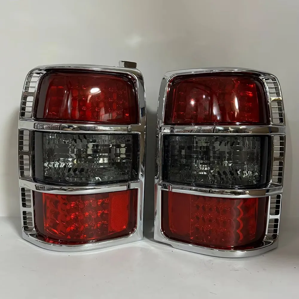 Modified Car LED Taillight For Mitsubishi PAJERO V31 V32 1991 1992 1993 1994 1995 1996 1997  Brake Light Turn Signal 2Pcs L\R