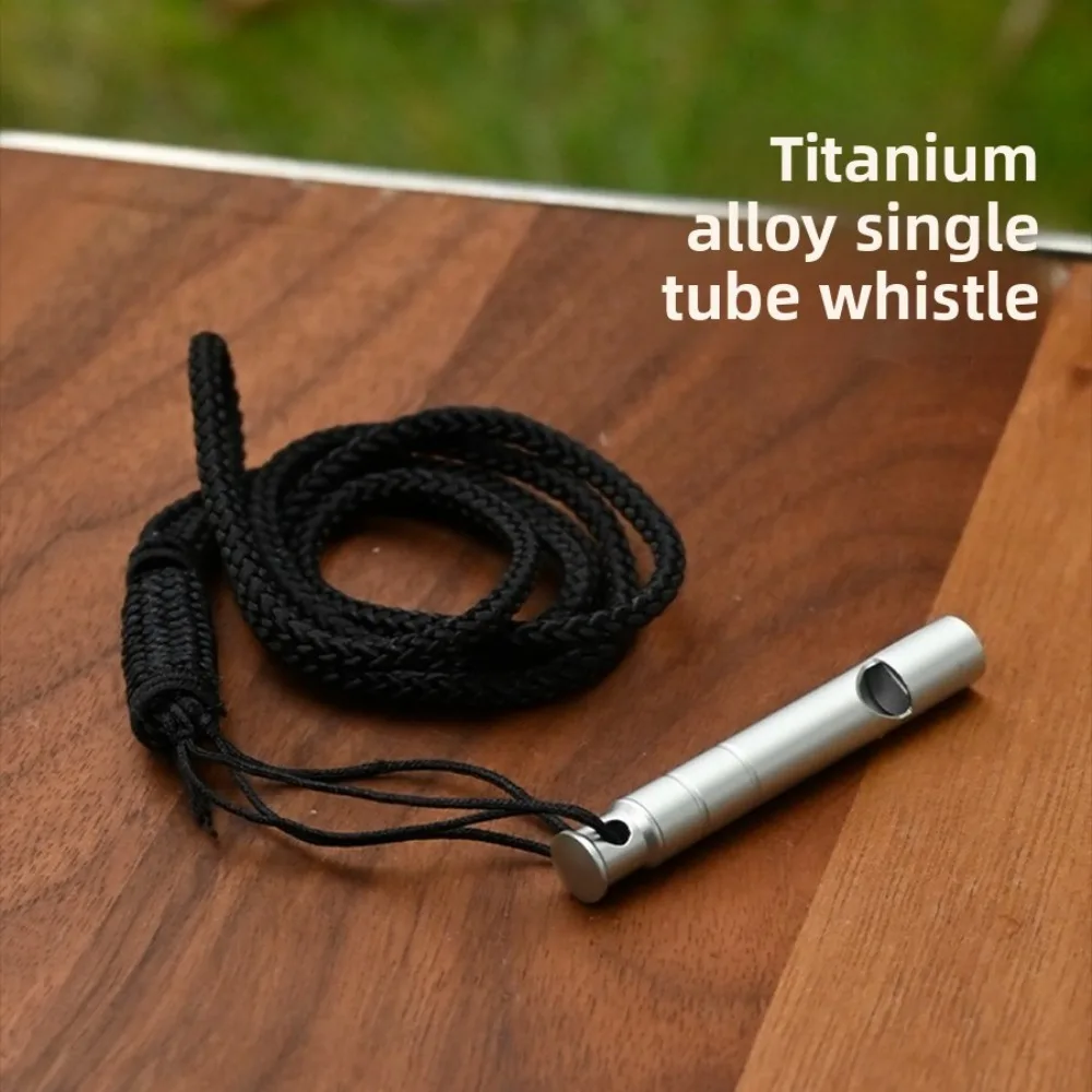 صفارة إنقاذ من سبائك التيتانيوم عالية التردد للتخييم والمشي لمسافات طويلة في الهواء الطلق مناسبة للتدريب العسكري. #3