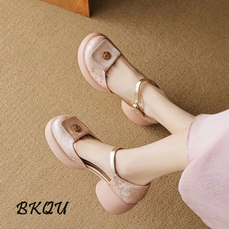 BKQU 2024 Round Head Single New Chinese Style Embossed Soft Leather Hollow Head One Line with Sandals Fashion Thick Sole Heel