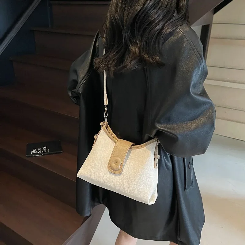 2025 حقيبة كتف جديدة للركاب متعددة الاستخدامات كاجوال ذات سعة كبيرة حقيبة ساعي الموضة المحمولة #5