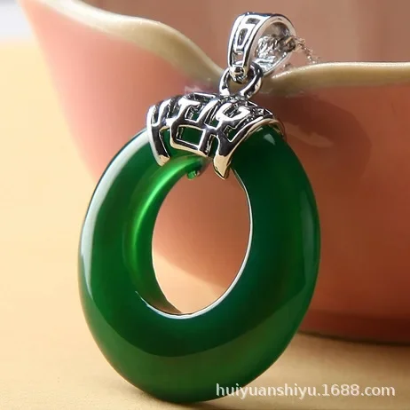 Natural Agate Jade Safety buckle Pendant Necklace Charm Jewellery Fashion Hand-Carved Man Woman Luck Amulet Gifts