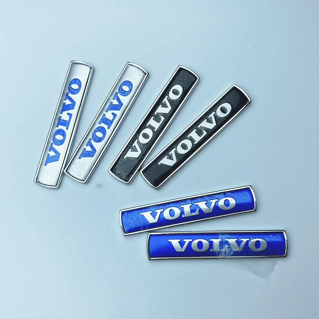 2PCS car body sticker is suitable for quick delivery of VOLVO S900LXC60XC90V90XC40 new Volvo fender side sticker tail sticker.