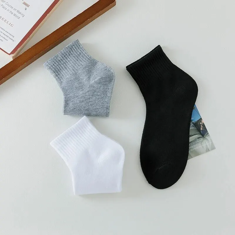 8 Pairs of MEN'S AND WOMEN'S Black Cotton Business Mid Length Soft and Warm Autumn/winter Solid Color Casual Socks