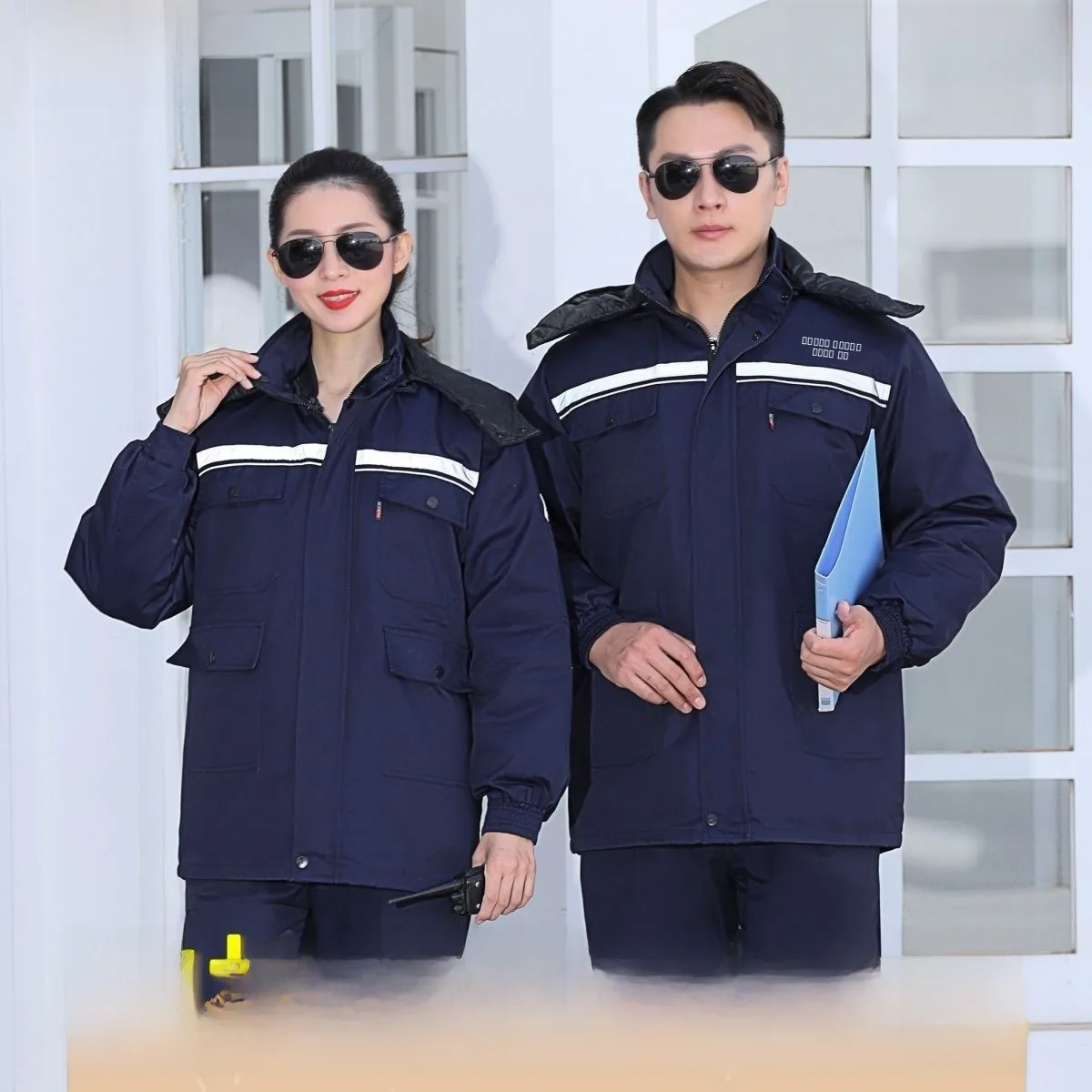 

Thiened Cotton Workwear for Men Anti-Static Winter Insulation Clothes for Gas Station Oil Chemical Industry Labor Protectio...