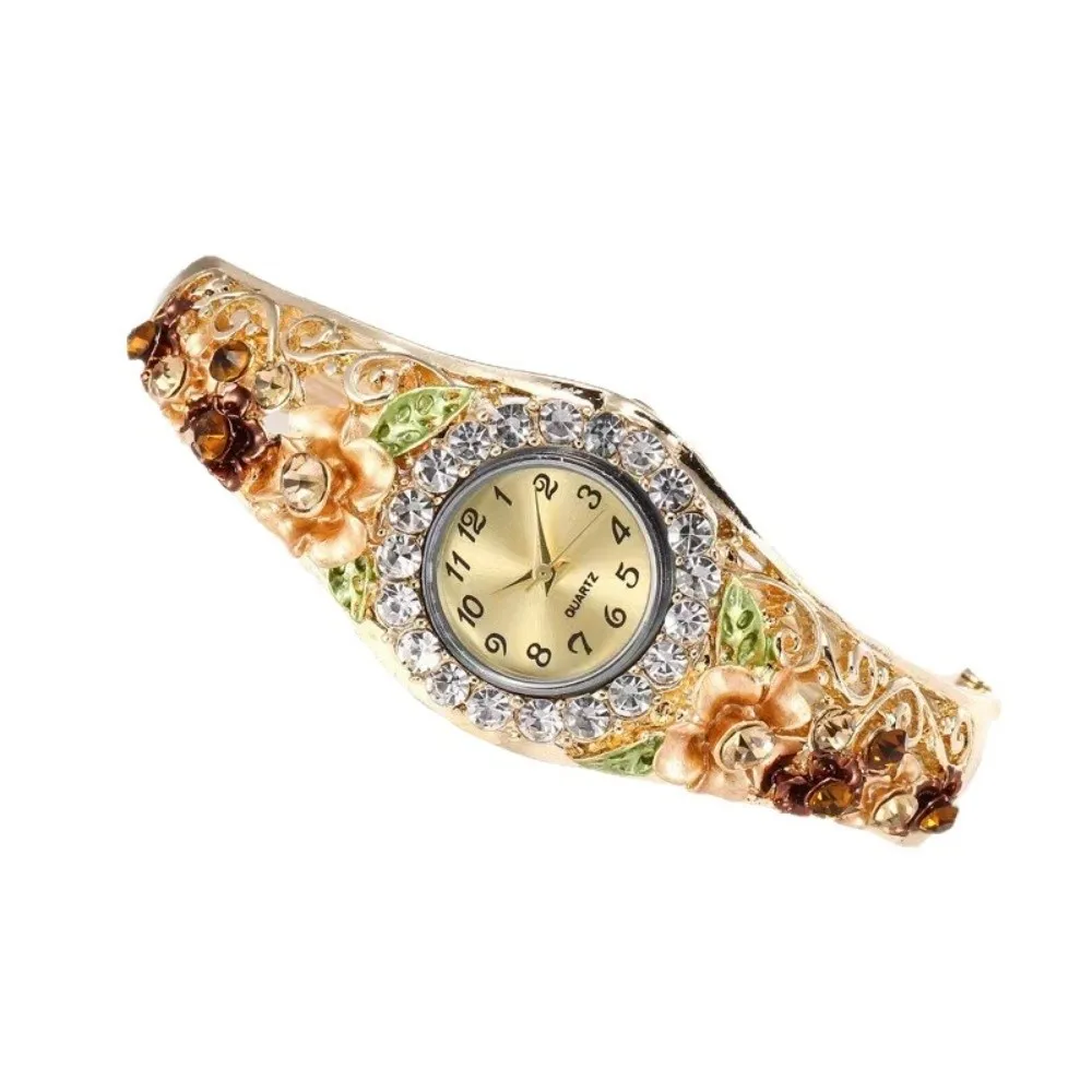 New Retro Design Watches Flower Diamond Decoration Casual Ladies Clock Elegant Bangle Watch Women