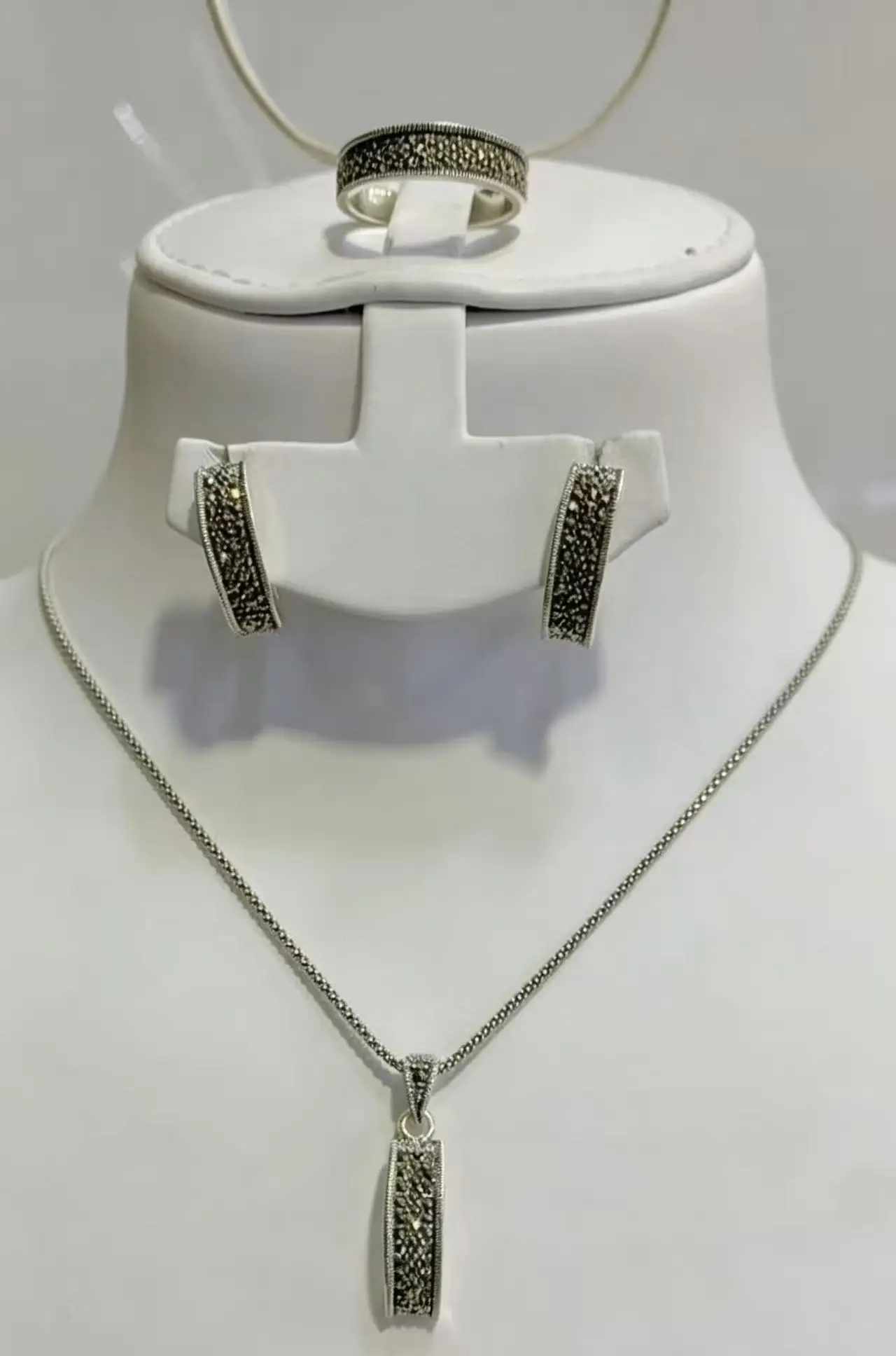 Textured Fashionable Silver Jewelry Set Hotsale Charming Long Chain Pedants earrings Ring 3pcs Jewellery For Women Wedding Party