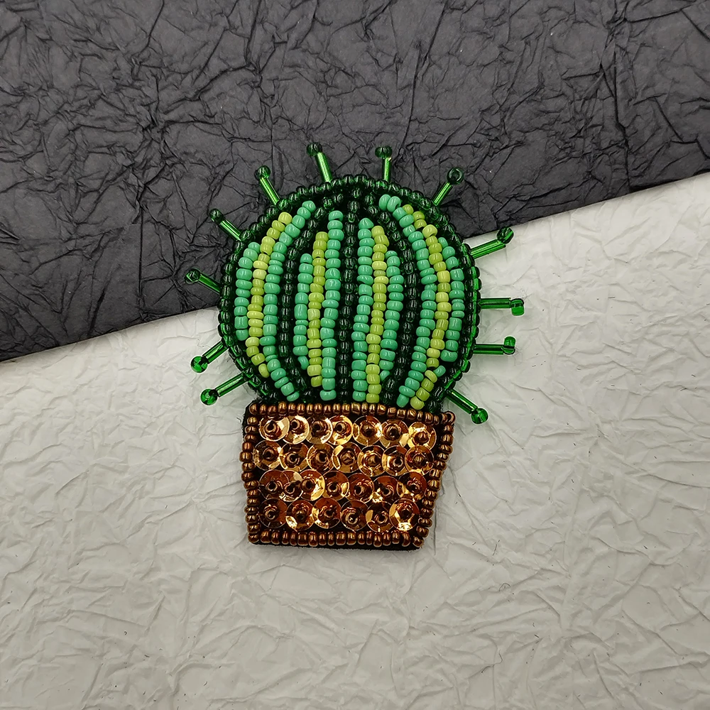 High Quality Handmade Beaded Cactus Patches Sew On Patch for Clothing Beading Applique Green Patch DIY Bag Hat Accessories