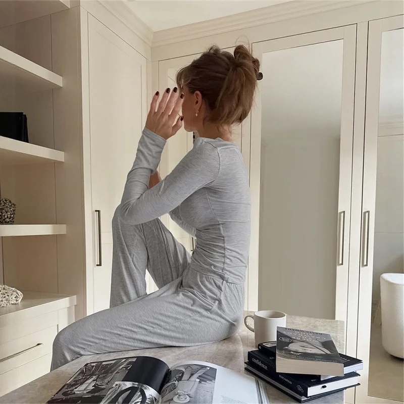 Women's Long Sleeve Home Clothes Sleepwear Set Comfortable Polyester Fiber Casual Style Two-Piece Suit for Spring Leisure