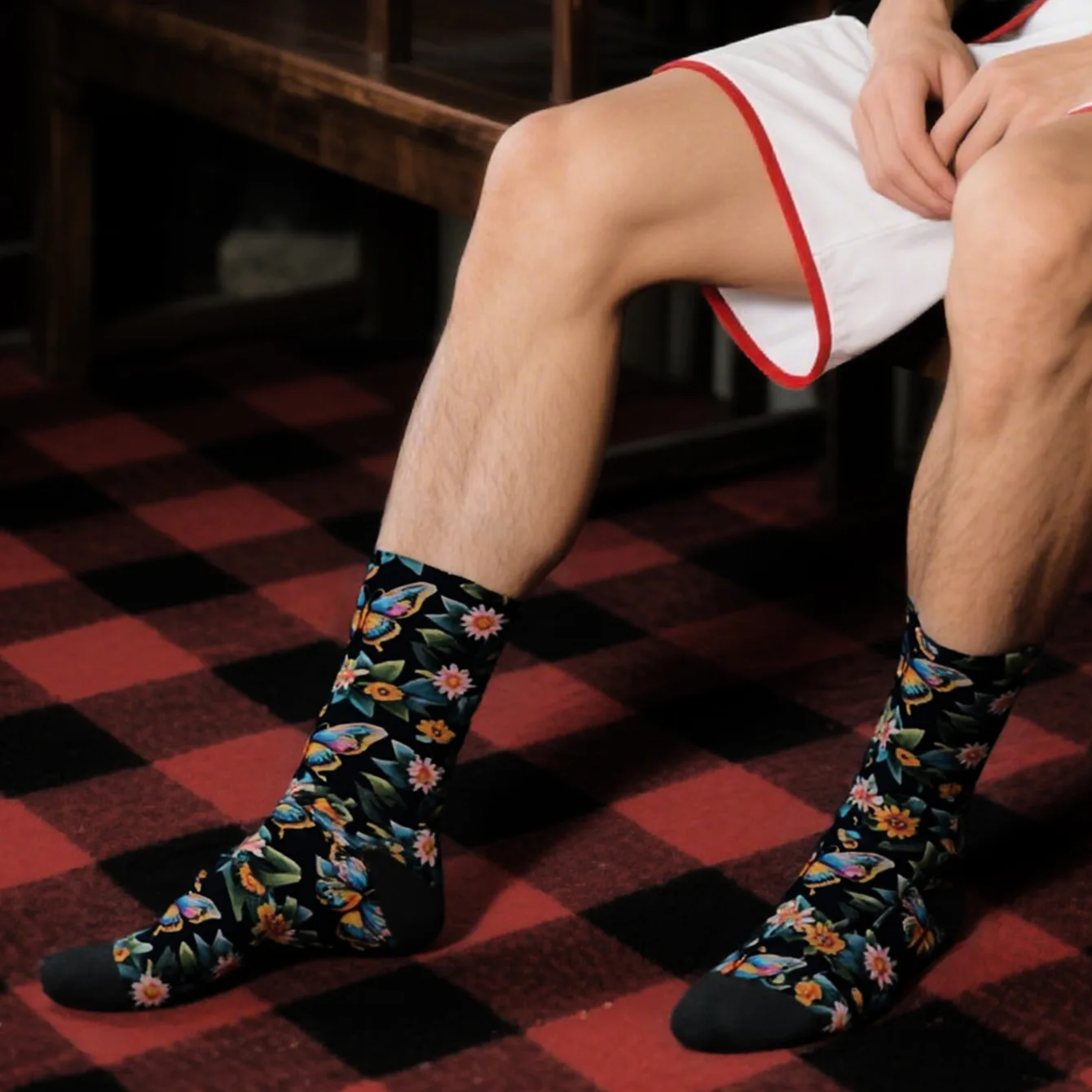 عدم الانزلاق قبضة جورب النعال داخلي النساء منتصف العجل الجوارب الطويلة الرجال الكرتون شخصية زوجين جديد 3W91