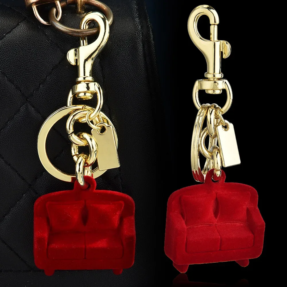

02Fashionable Valentine's Day couple flocking sofa keychain bag pendant car keychain pendant
