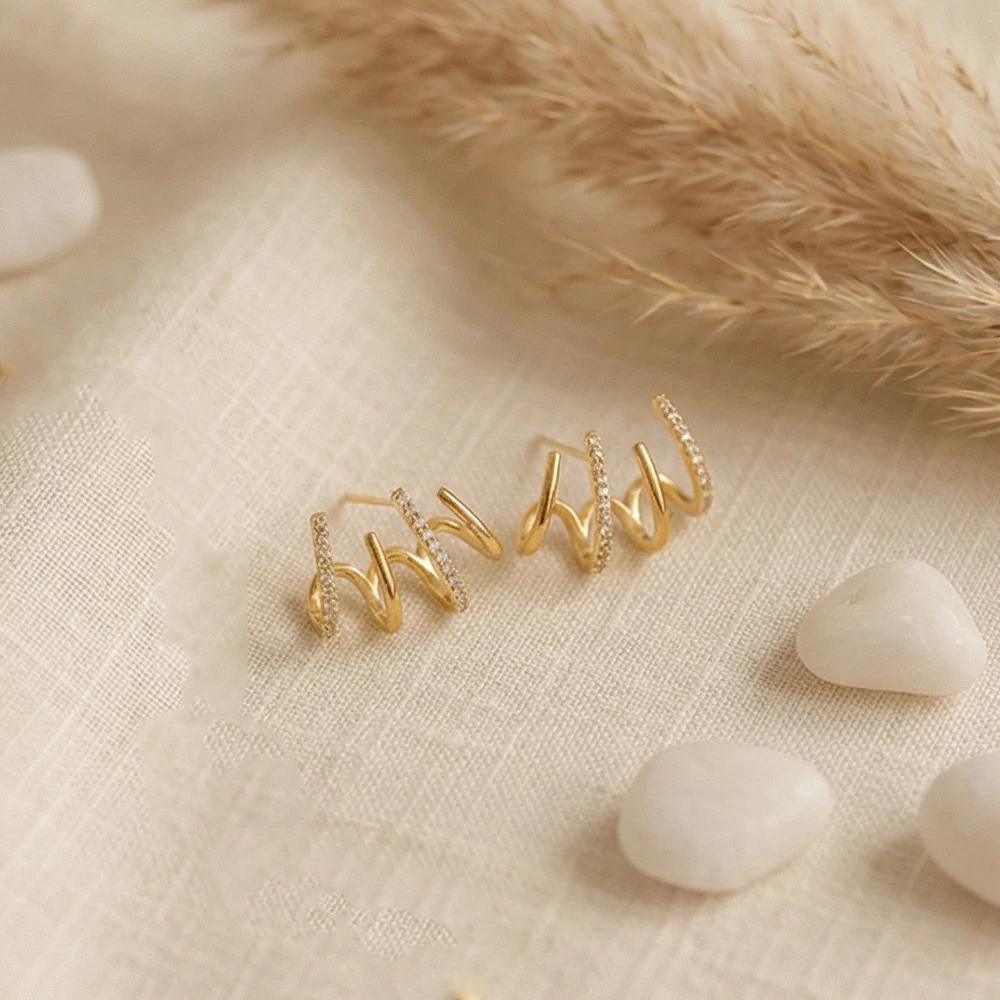 Zierliche Knorpel-Ohrringe mit Mikro-Zirkonia-Besatz, exquisite Piercing-Ohrringe für Damen, Ohrclip im koreanischen Stil, silberfarbener Schmuck, Großhandel. – Detail 2