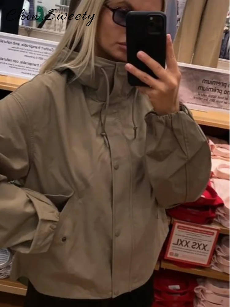 

Chic Cropped Hooded Jacket Women Stand Collar Full Sleeve Zipper Buttons Pockets Coat 2025 Autumn Lady Commute Street Jackets