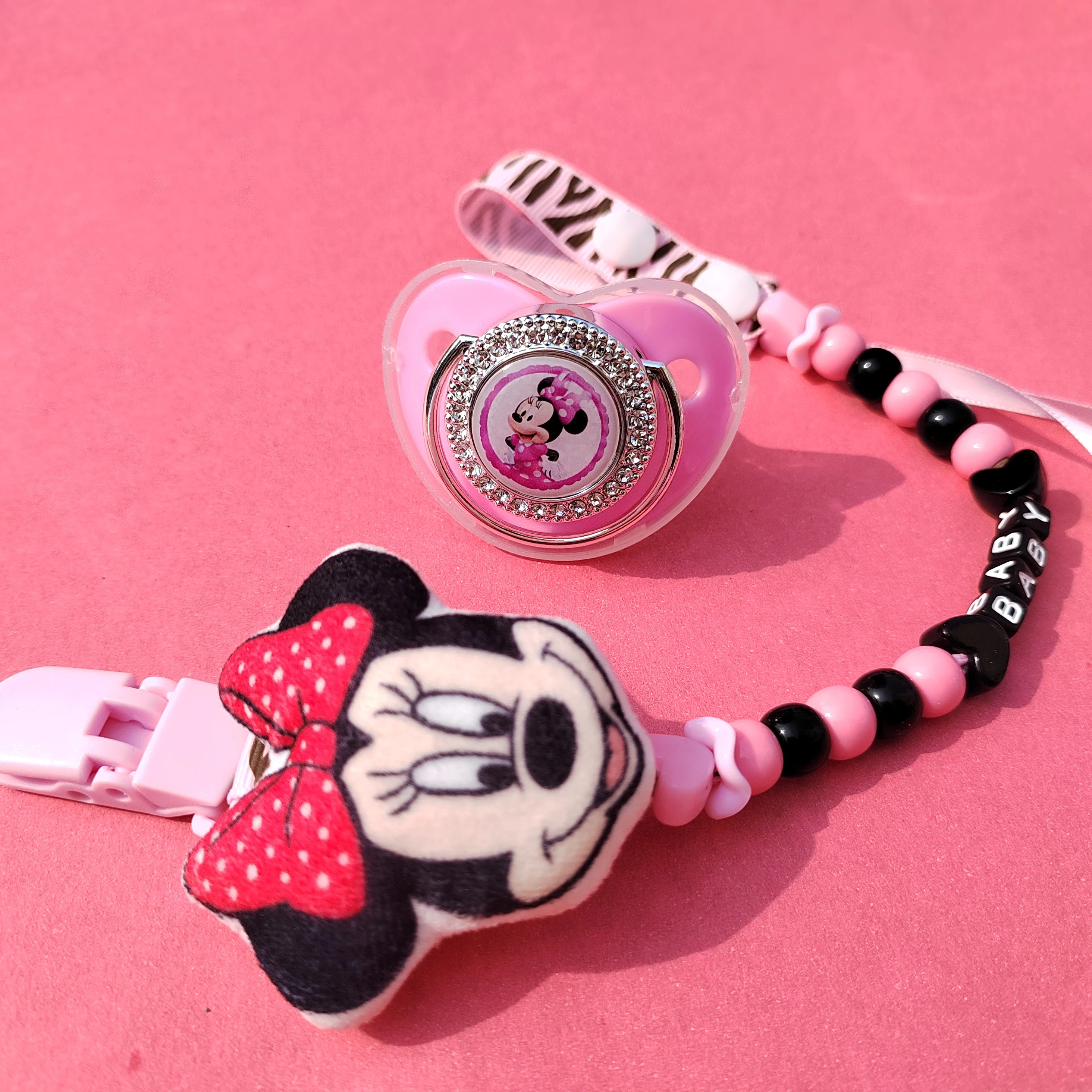 Handmade Minnie Mouse Pacifier Clip for Baby Care Tools Newborn Accessories Personalized Baby Name Dummy Chain Infant Tetine