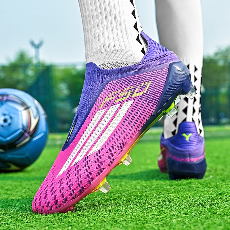 

New World Cup Professional Soccer Cleats 3 Colors Long Studs Turf Studs Football Boots