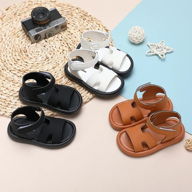 

Летние детские сандалии из матовой искусственной кожи для отдыха, однотонные детские ползунки на плоской подошве, унисекс, повседневные тапочки для маленьких мальчиков и девочек, размеры 21-30