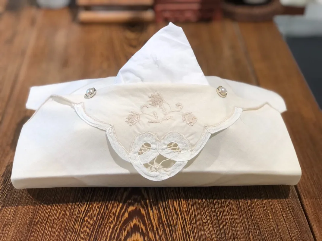 European Retro Casual Tissue Box Embroidery Pure Cotton Fabrics