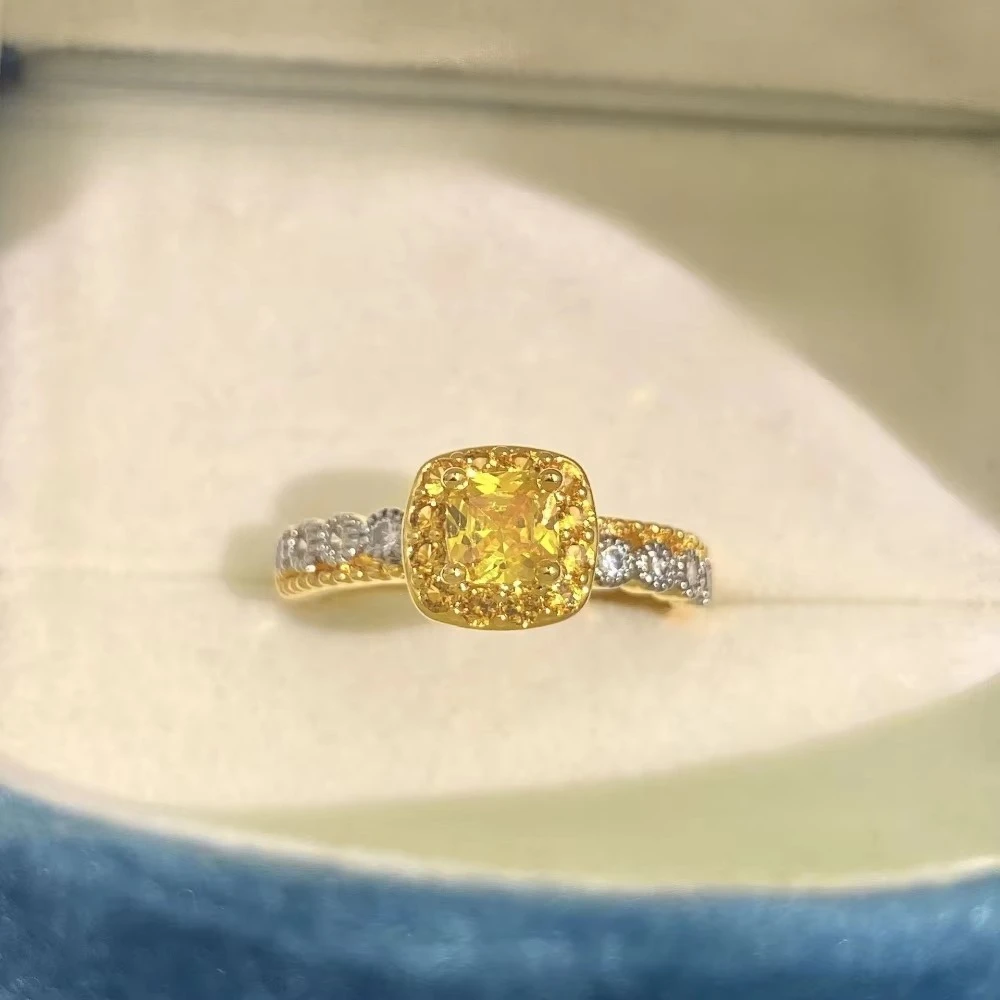 Luxury semi-gold 925 pure silver minimalist diamond ring, featuring a female design with a vintage style yellow round diamond.