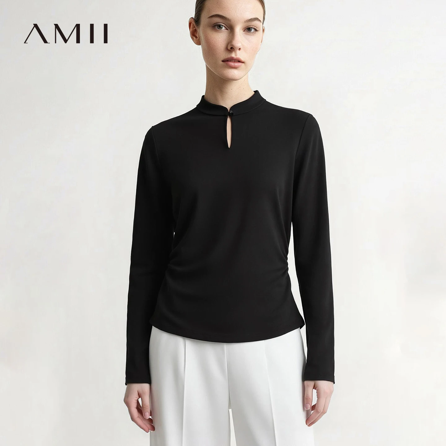 T-shirt femme Amii 2026 Nouvelle collection automne – Haut tricoté à col montant style chinois, manches longues, décontracté, respirant et extensible 12623028