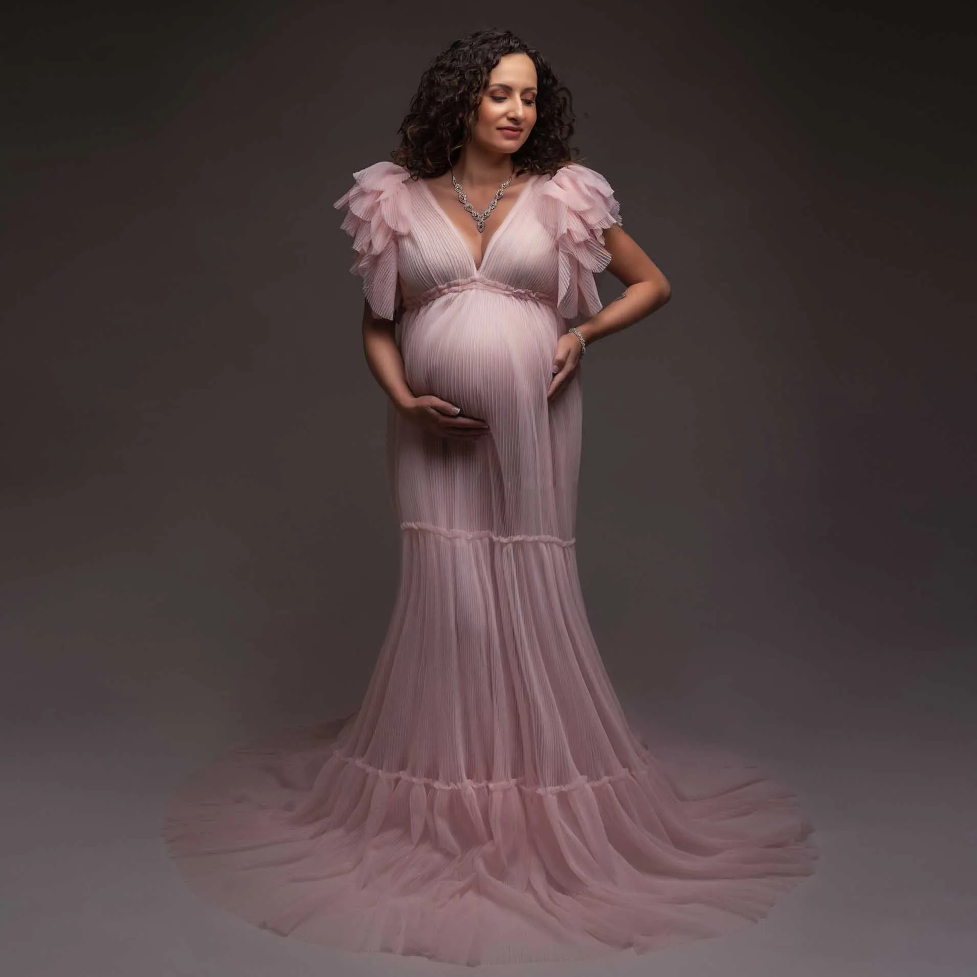 かわいいプリーツチュールマタニティ写真撮影ドレス V ネックピンク妊娠ドレスベビーシャワードレスカスタムプリーツマタニティドレス