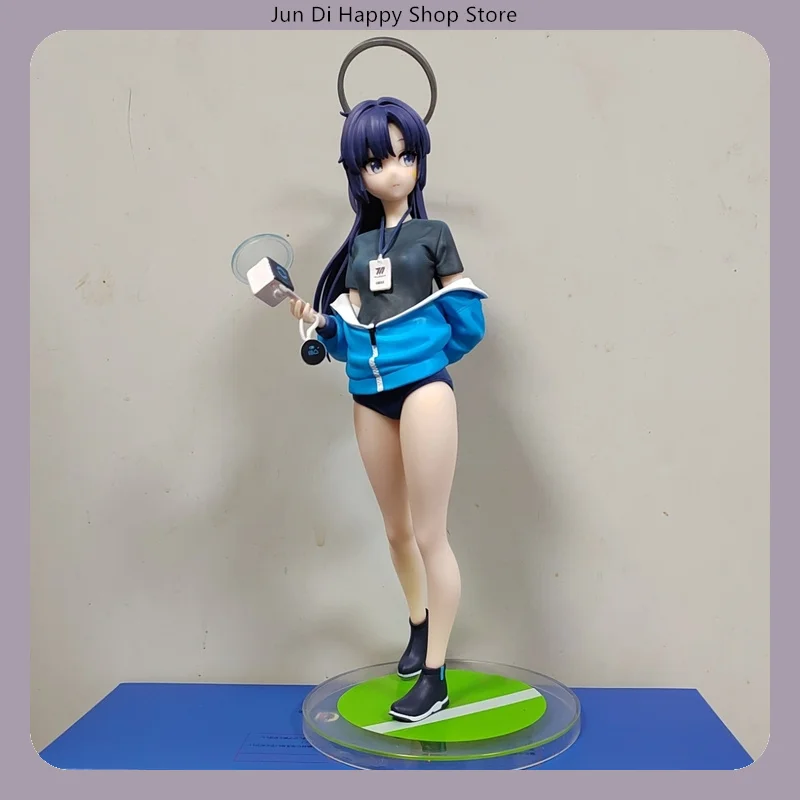

24cm Blue Archive Yuuka Hayase Gym Uniform Standing Pose Anime Figure Model Statue Collection Desktop Decoration Ornament Toy