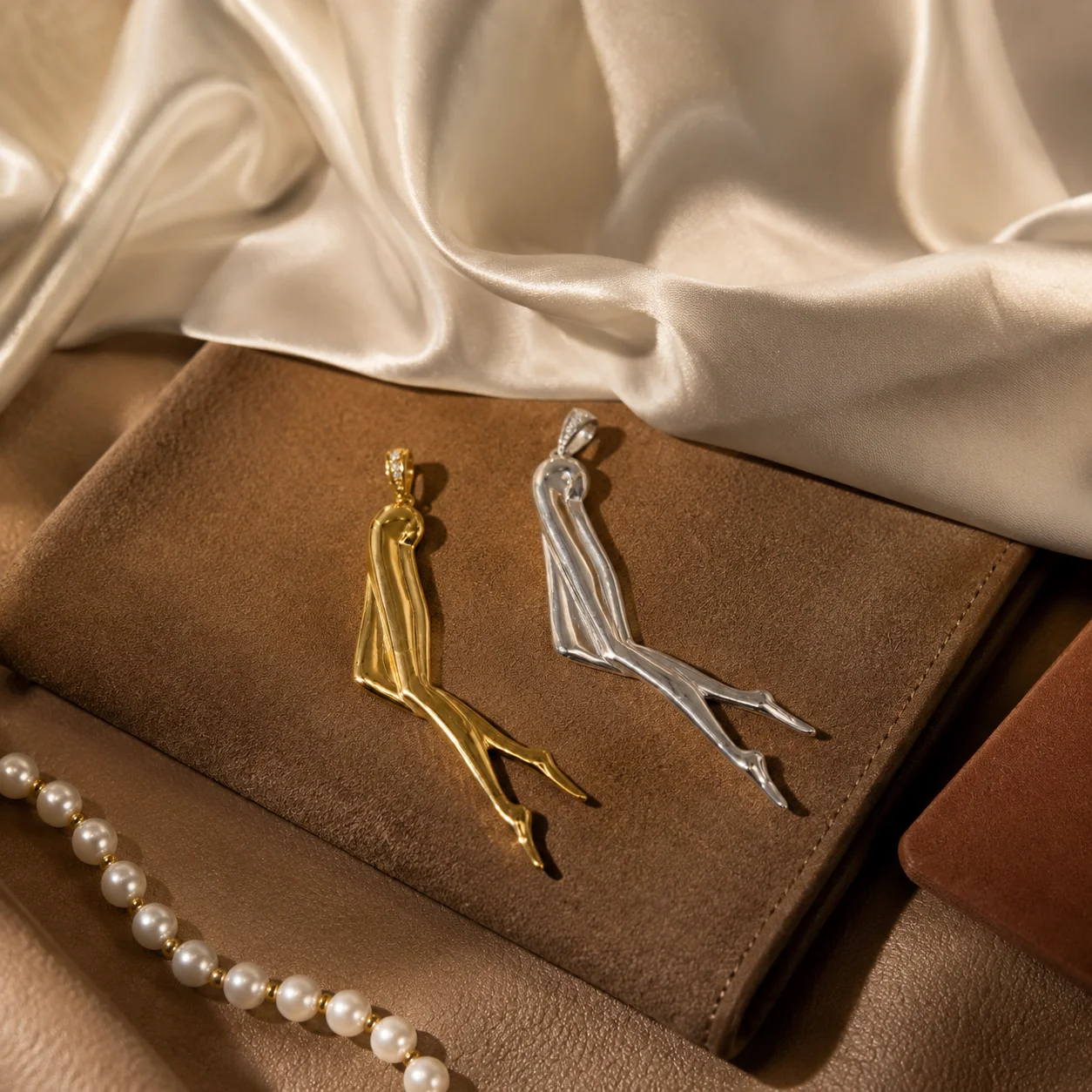 Abstract Human Figure Pendant Stainless Steel 18K Gold Plated Minimalist Silhouette Body Necklace Charm for Women Jewelry