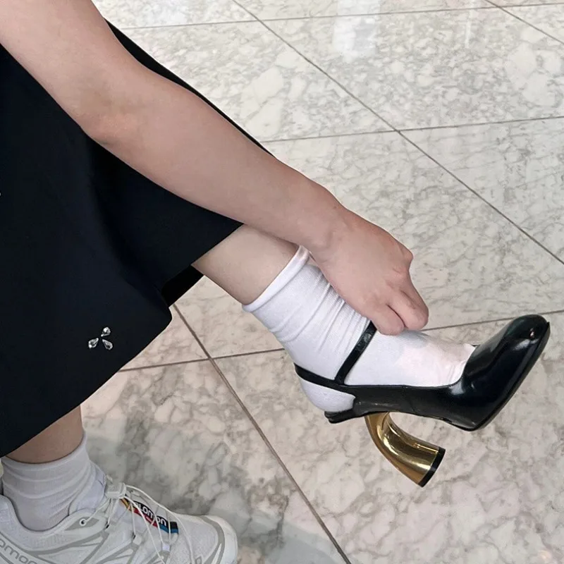 New Cross Strap Irregular Heel Roman Sandals European American Brand Runway Show Sexy Black White High-heeled Shoes Size 35-43