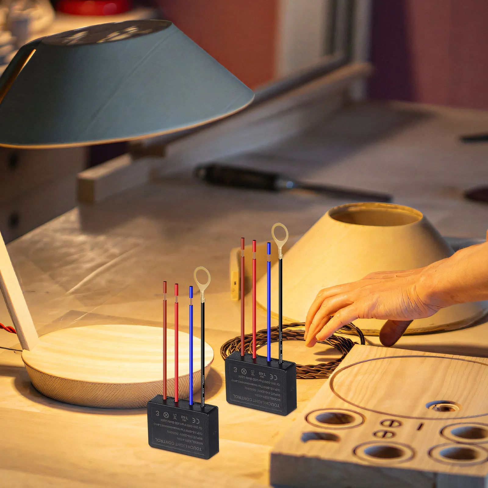 

2 шт. модуля сенсорного диммера для светильников, материал АБС, простая установка, аксессуары для замены датчика настольной лампы, диммер для лампы