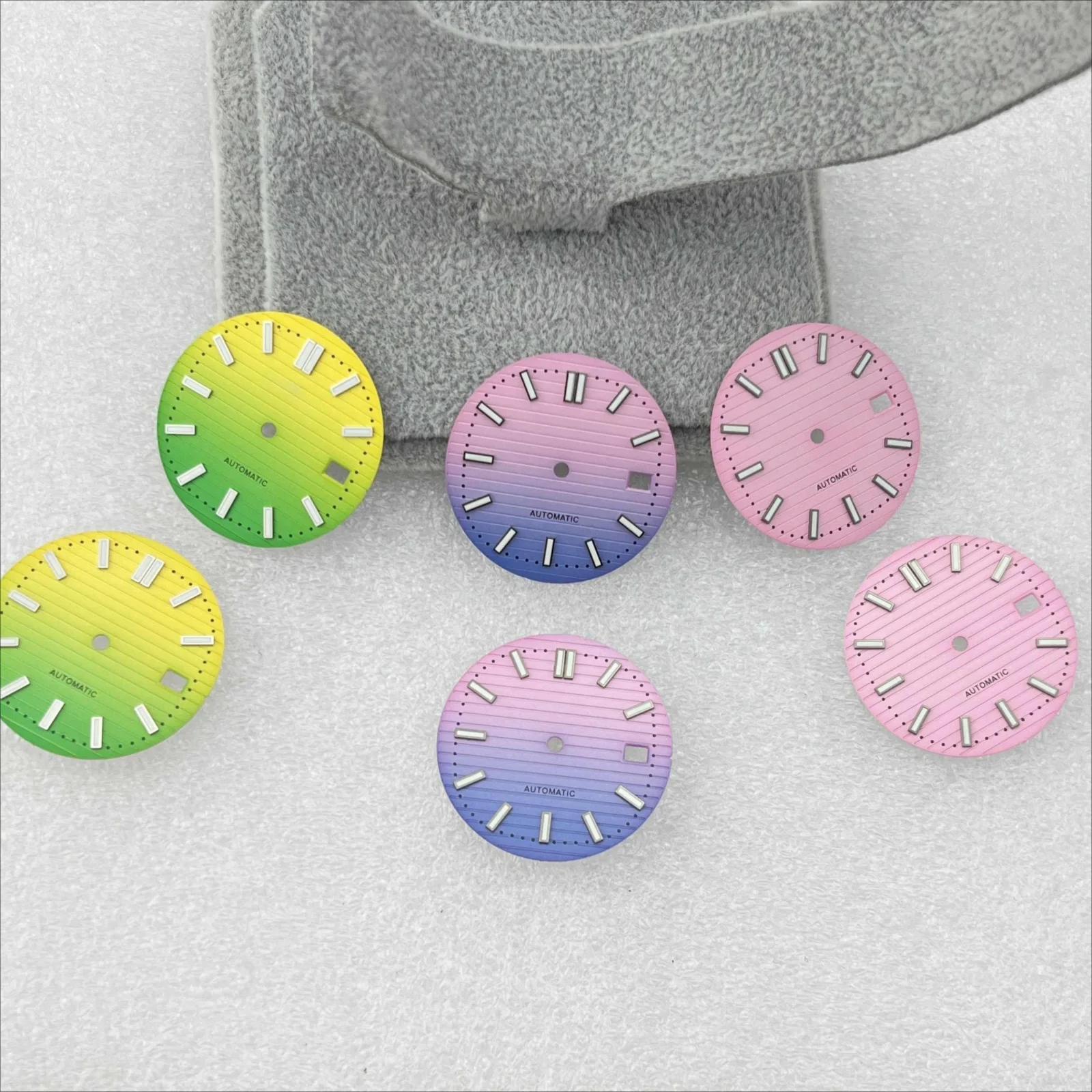 جديد NH35 ساعة الطلب 29.8 مللي متر مع الأخضر مضيئة التدرج اللون ل NH35 ساعات يد تعمل بالحركة لتقوم بها بنفسك أجزاء