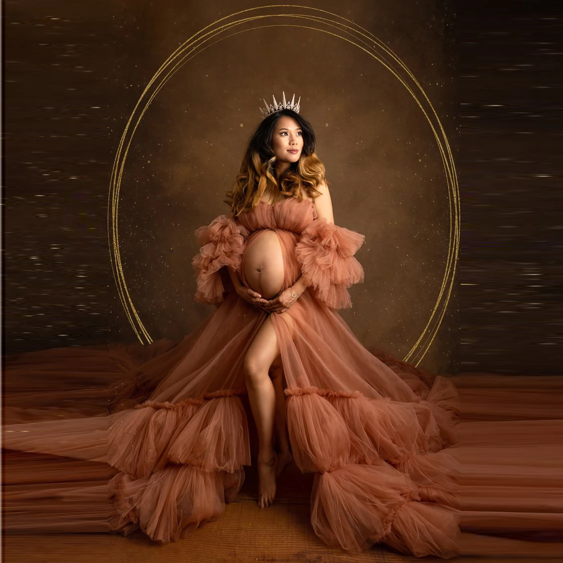 

Elegant Pregnant Woman Dress Photoshoot Tulle Maternity Gowns Front Open Lush Photography Maternity Dresses Layered Sleeves